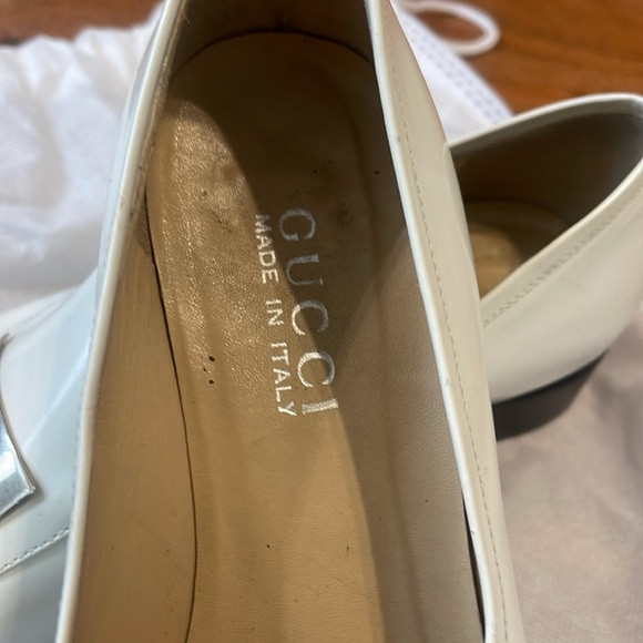 Authentic Gucci white loafers size 7.5. - Picture 2 of 4